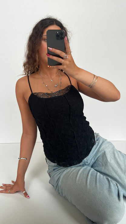 00s black lace cami- size L