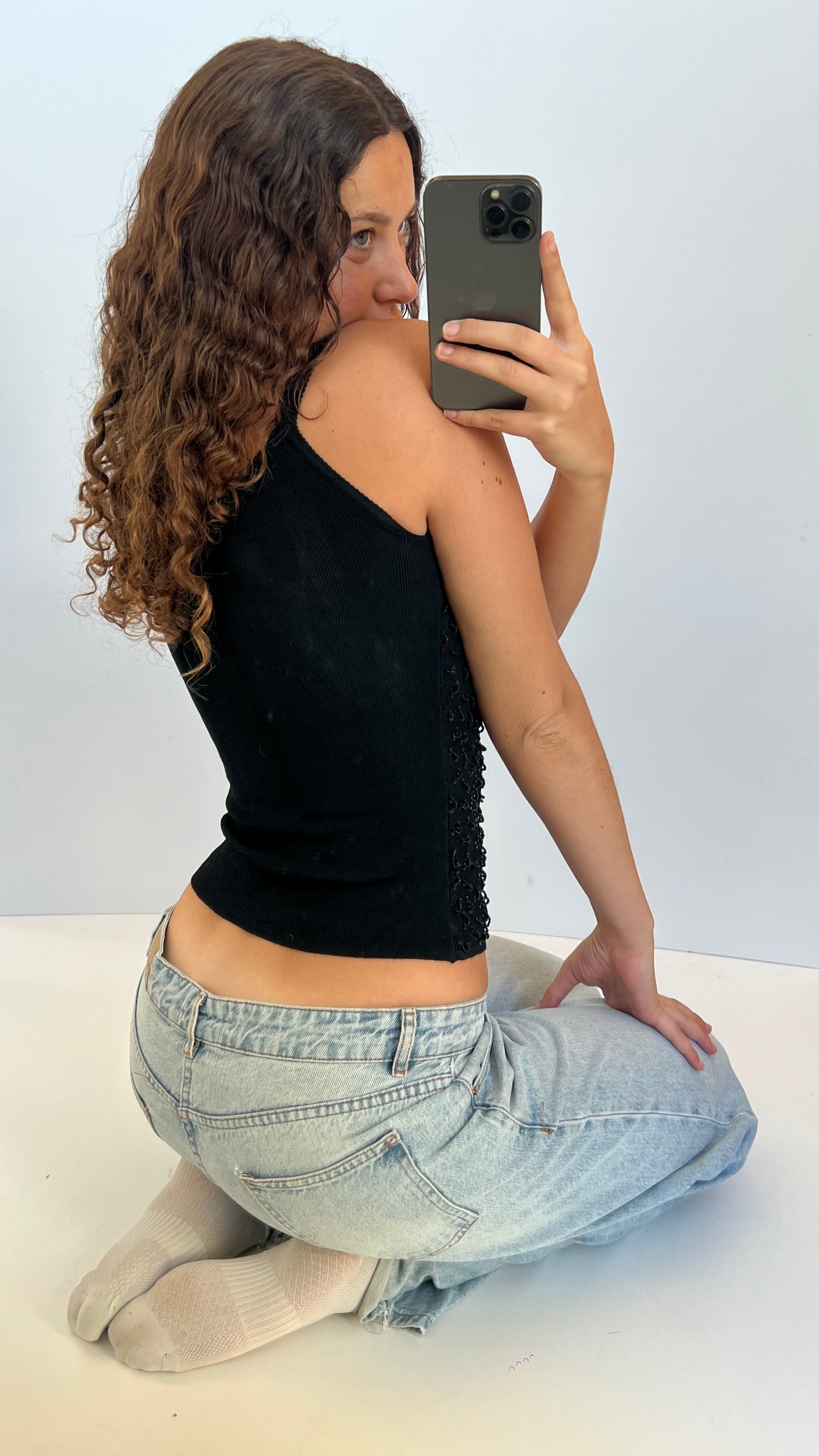 00s black sequin cami- size M