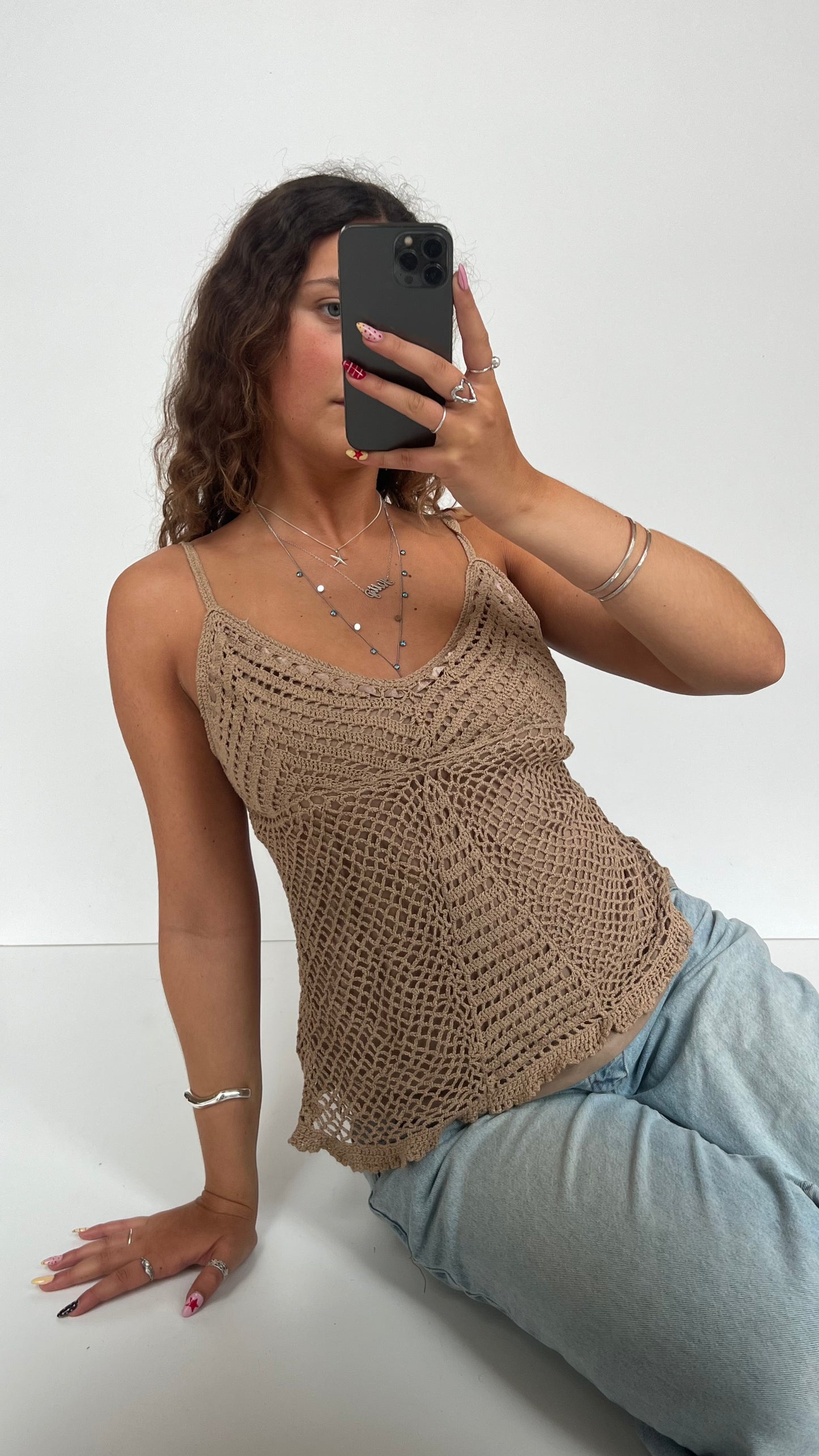 00s brown crochet cami- size L