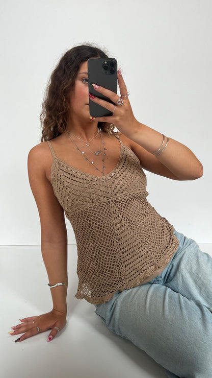 00s brown crochet cami- size L