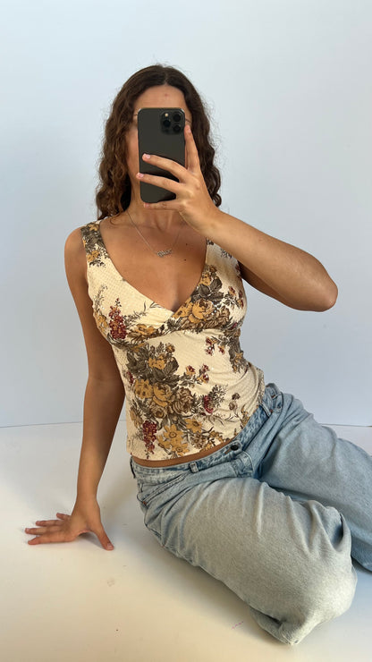 00s cream floral tank top- size M