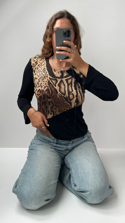 00s tiger print sparkle long sleeve- size L
