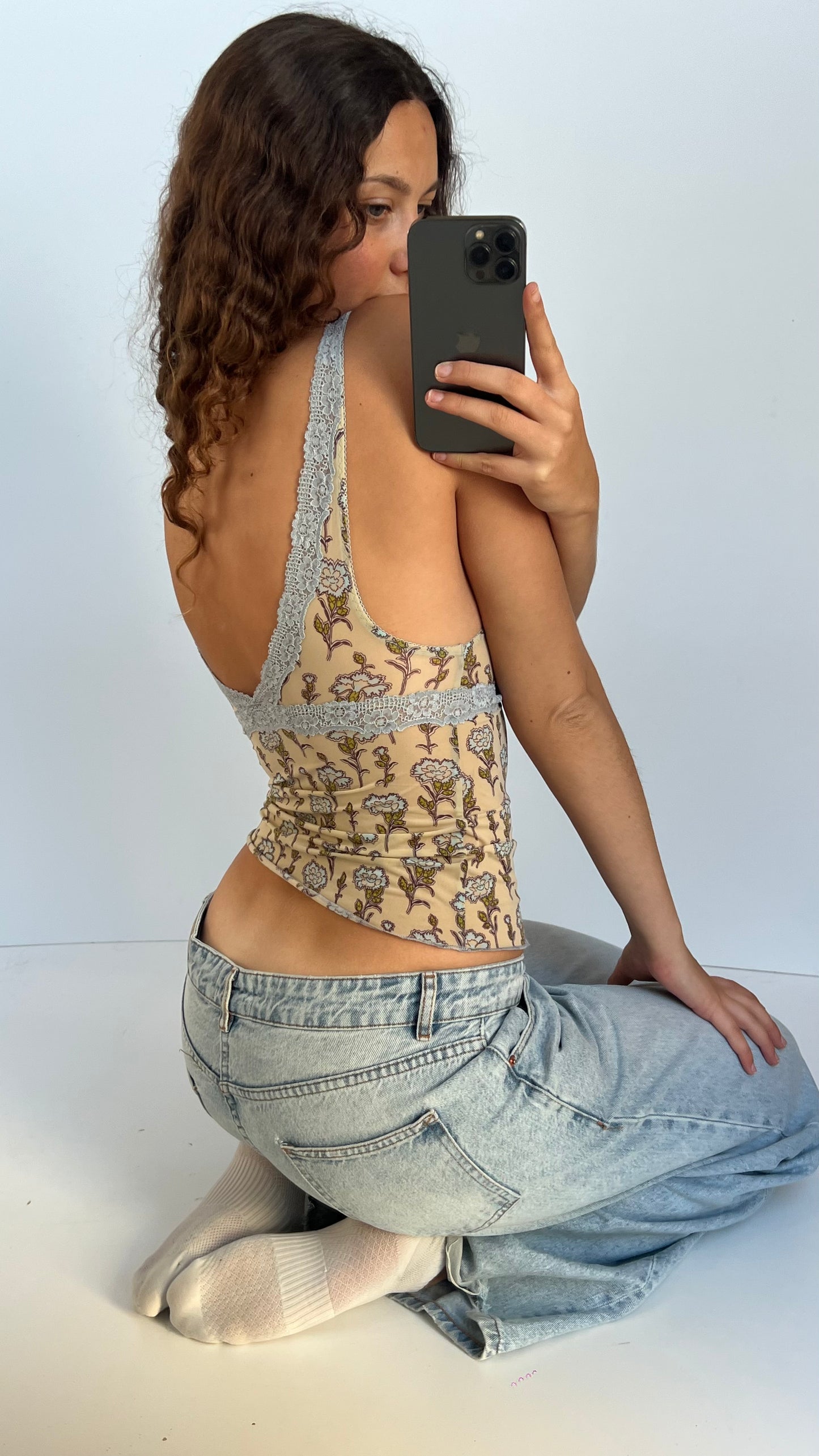 00s cream floral cami- size S