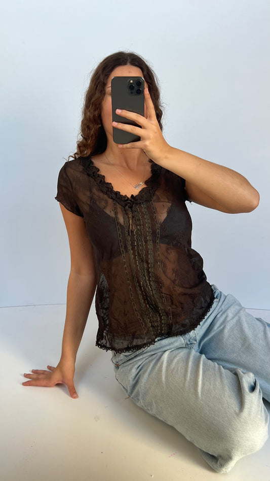 00s brown lace top- size M
