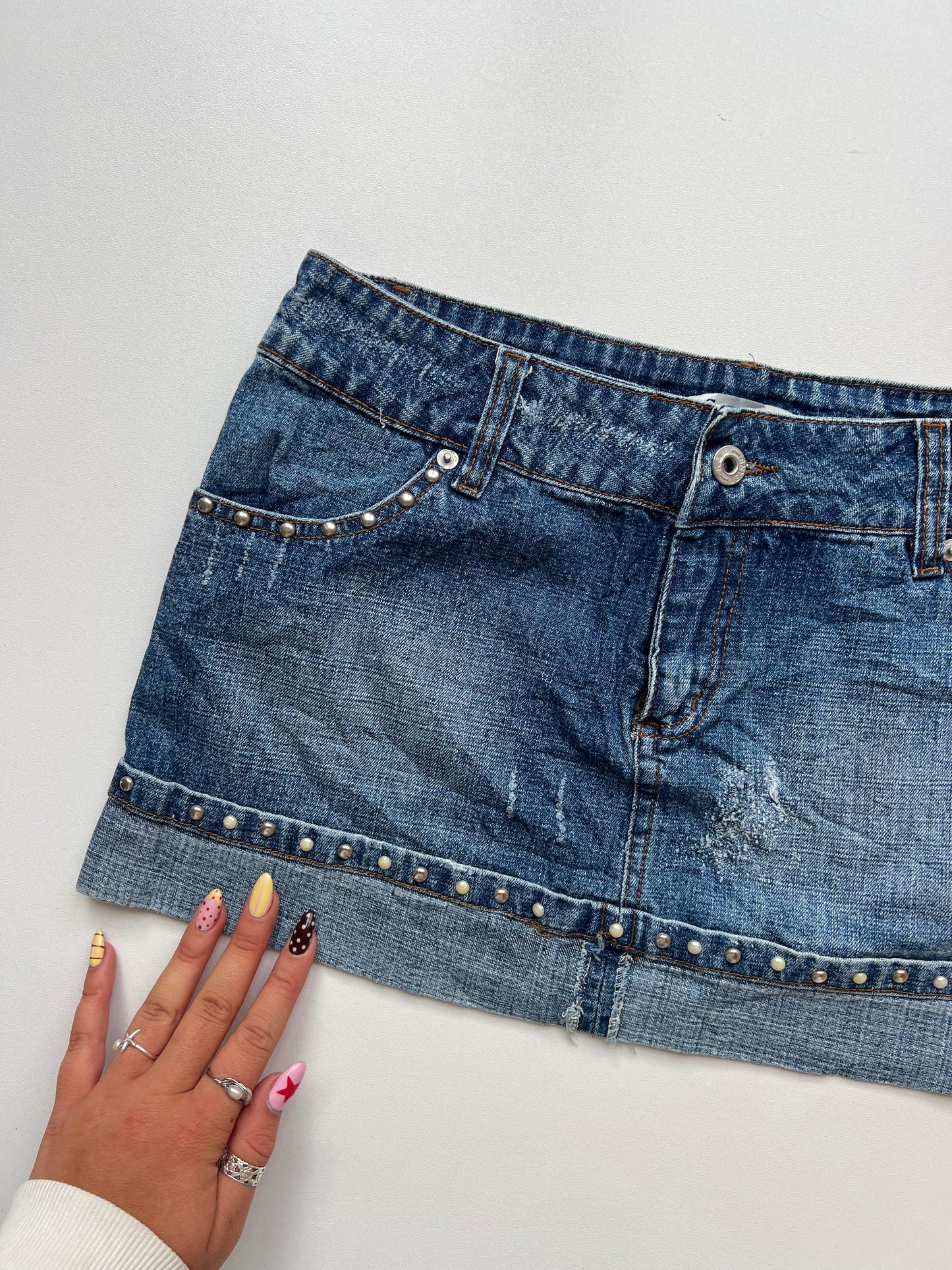 00s denim stud mini skirt- size S
