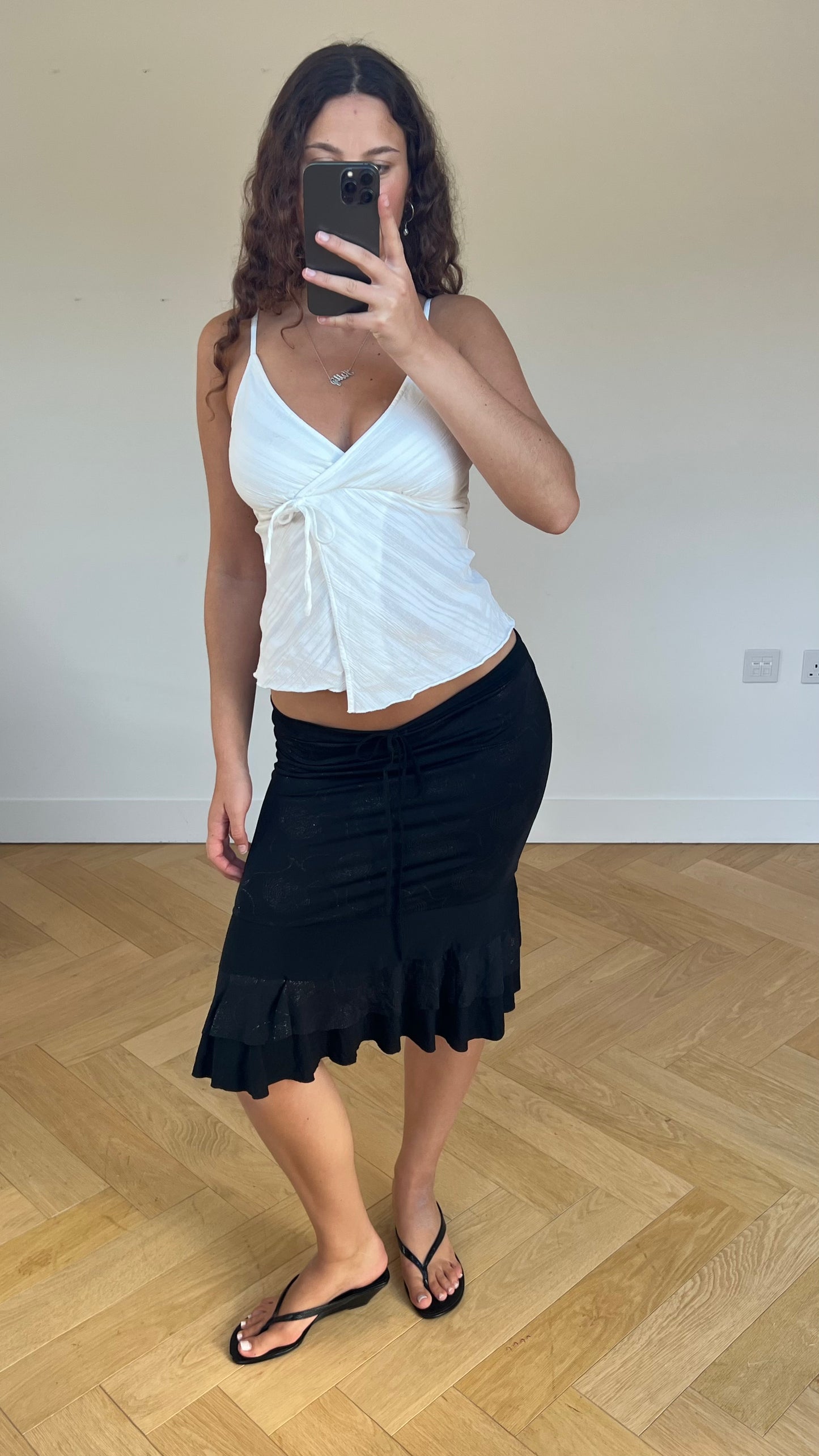 00s black ruffle midi skirt- size L