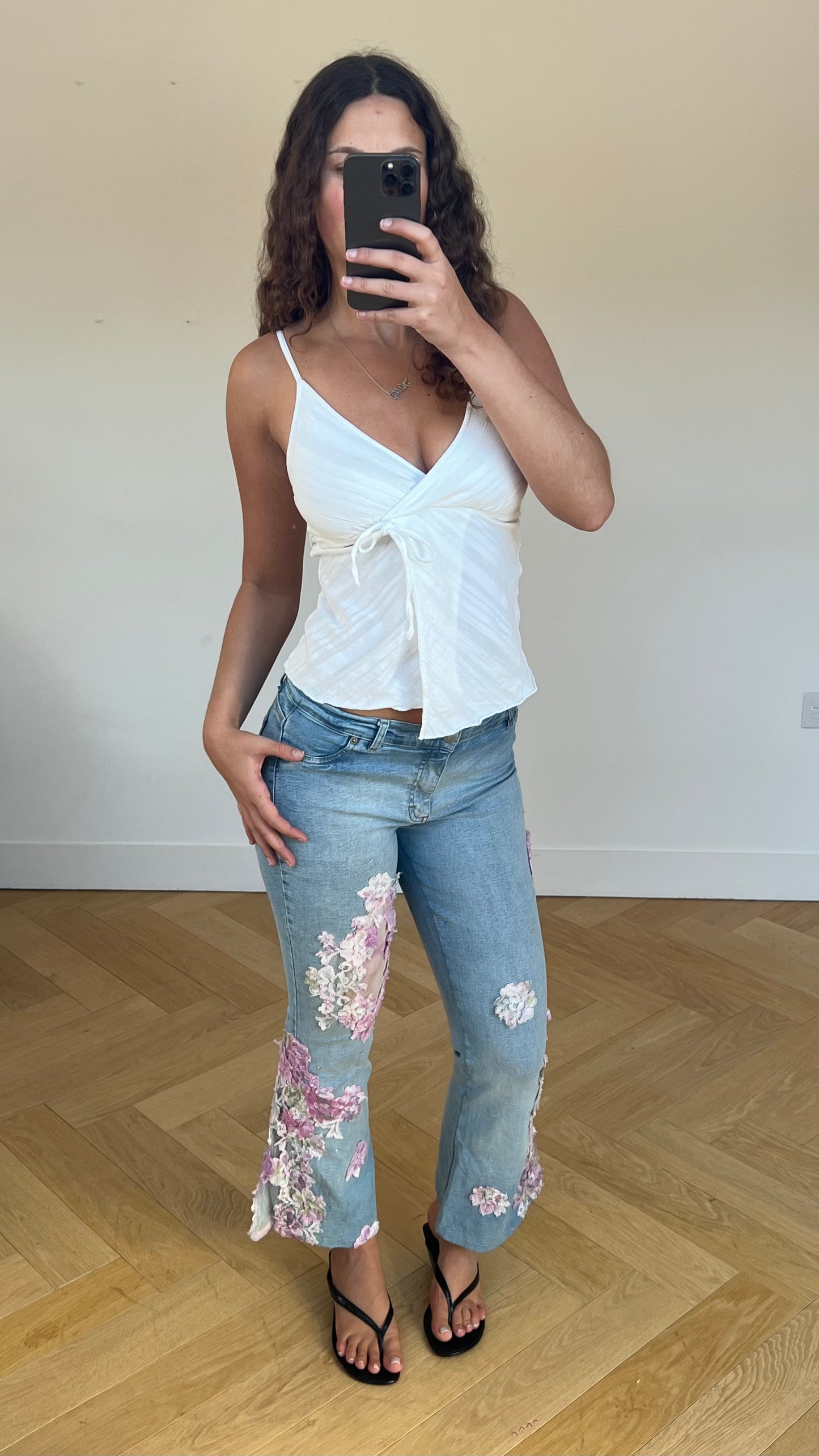 00s pink lace jeans- size M