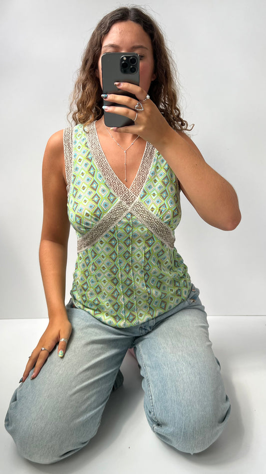 00s green mesh patterned top- size L