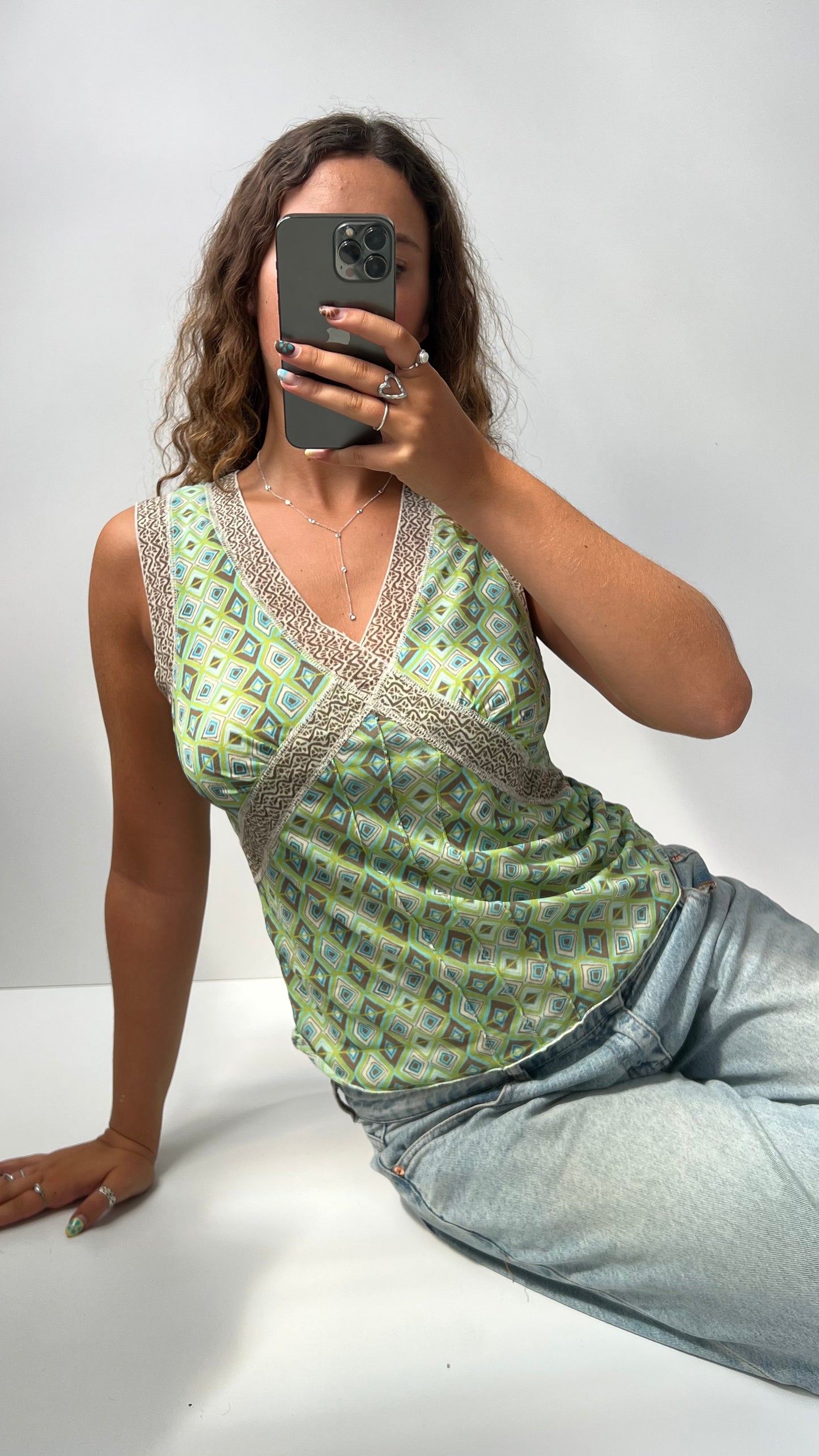 00s green mesh patterned top- size L