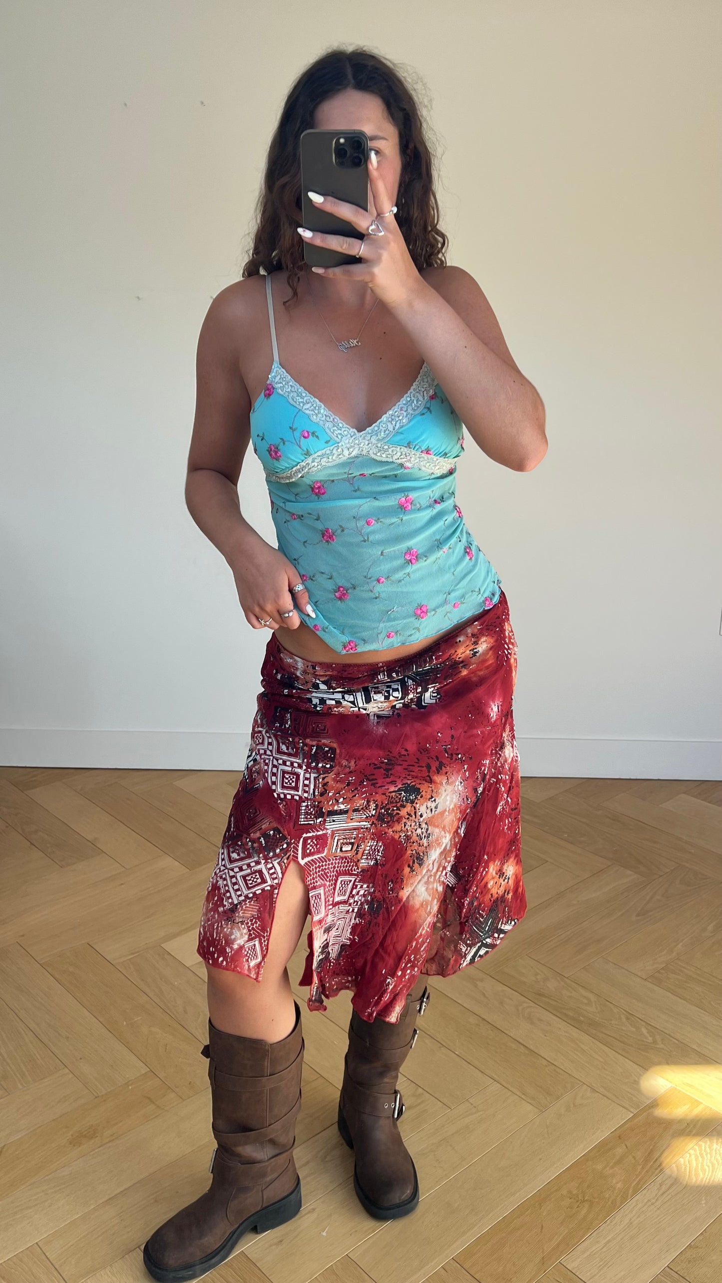 00s red mesh midi skirt- size M