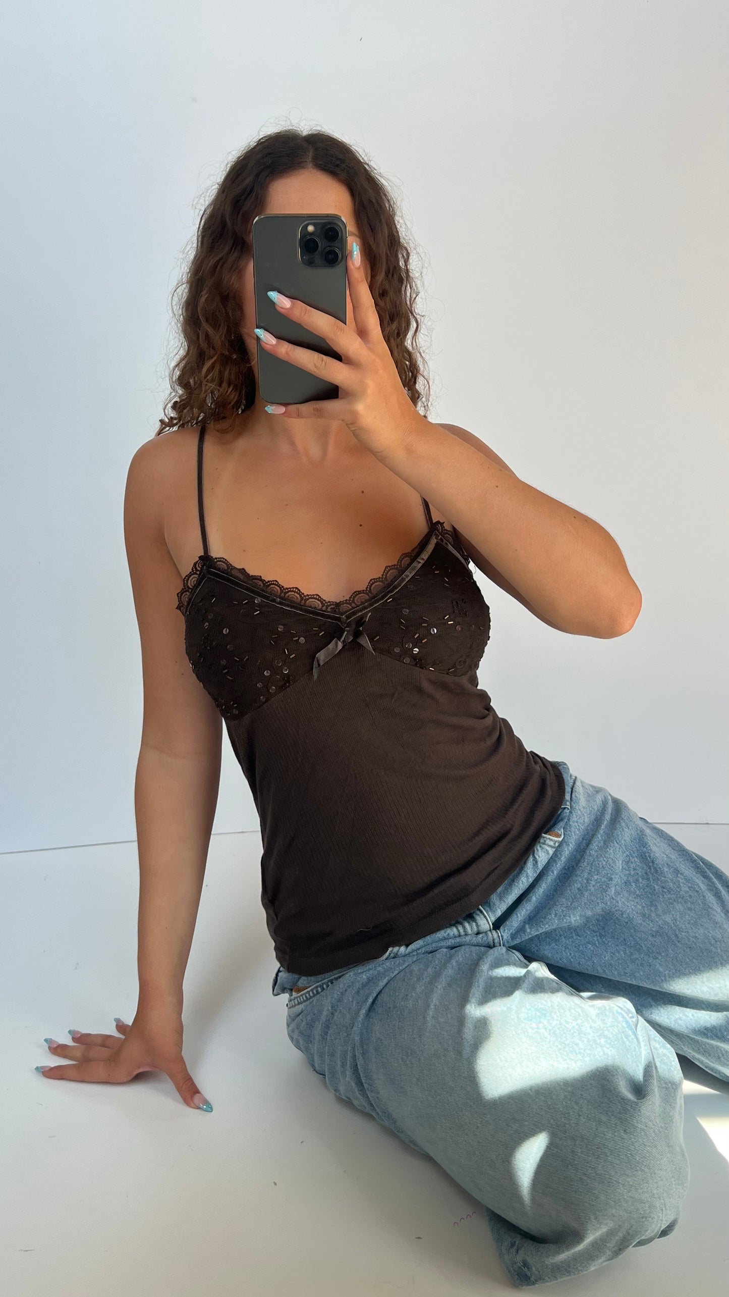 00s brown lace sequin cami- size L