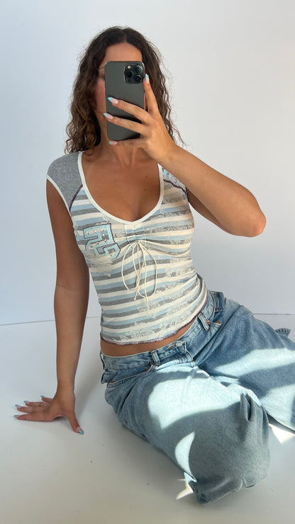 00s grey blue striped top- size S
