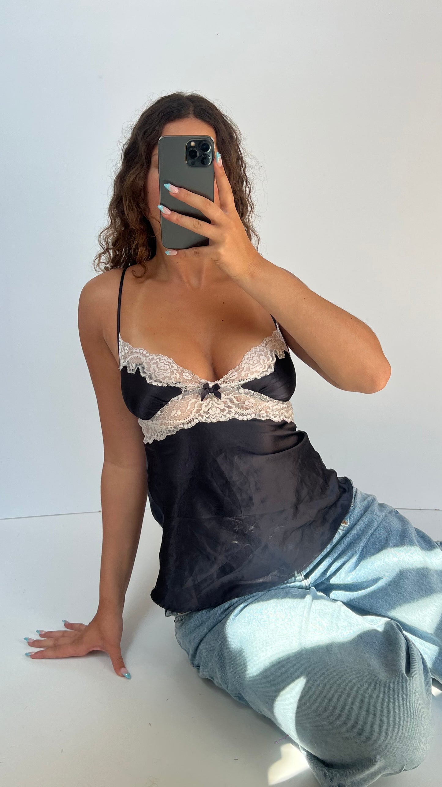 00s navy lace cami- size XS
