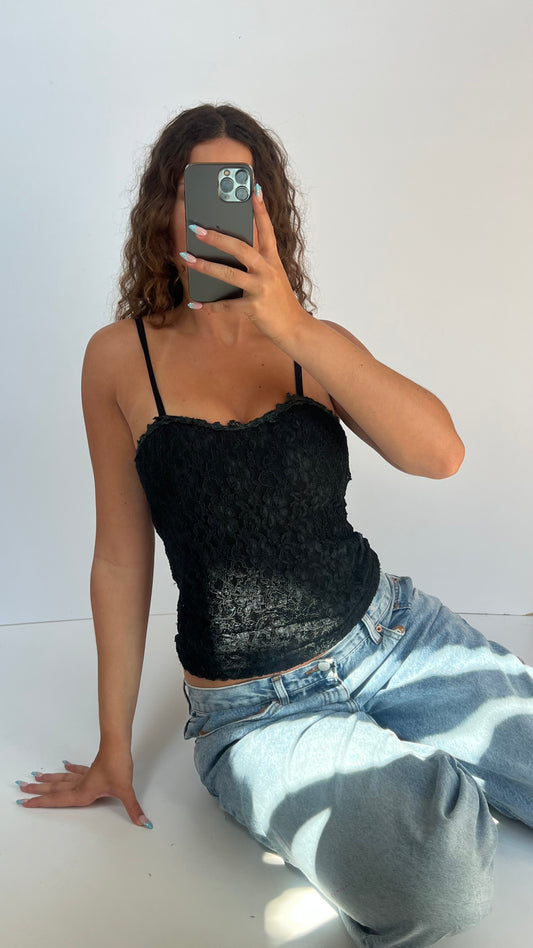 00s black lace cami- size S