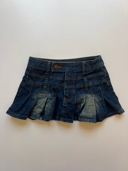 00s pleated denim skirt- size XS