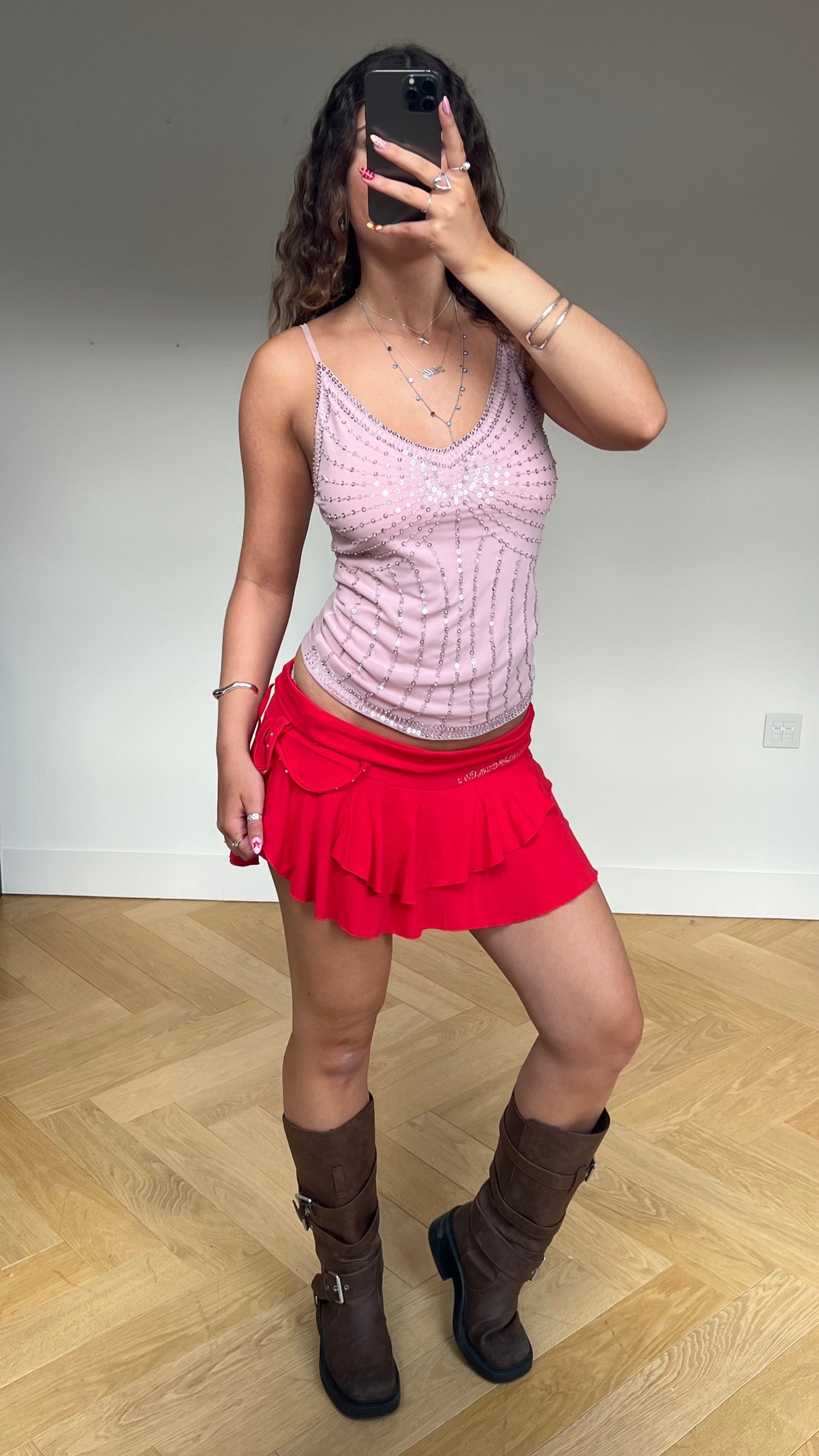 00s red ruffle mini skirt- size L