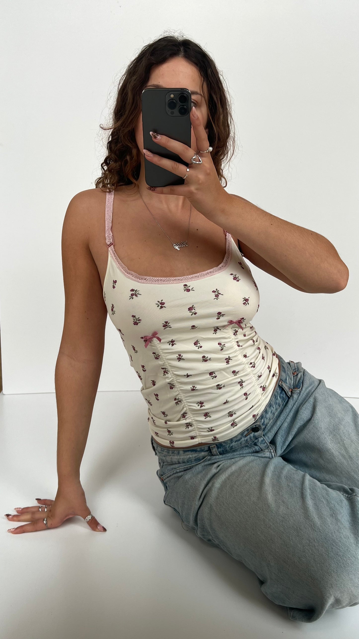 00s white pink floral cami- size L