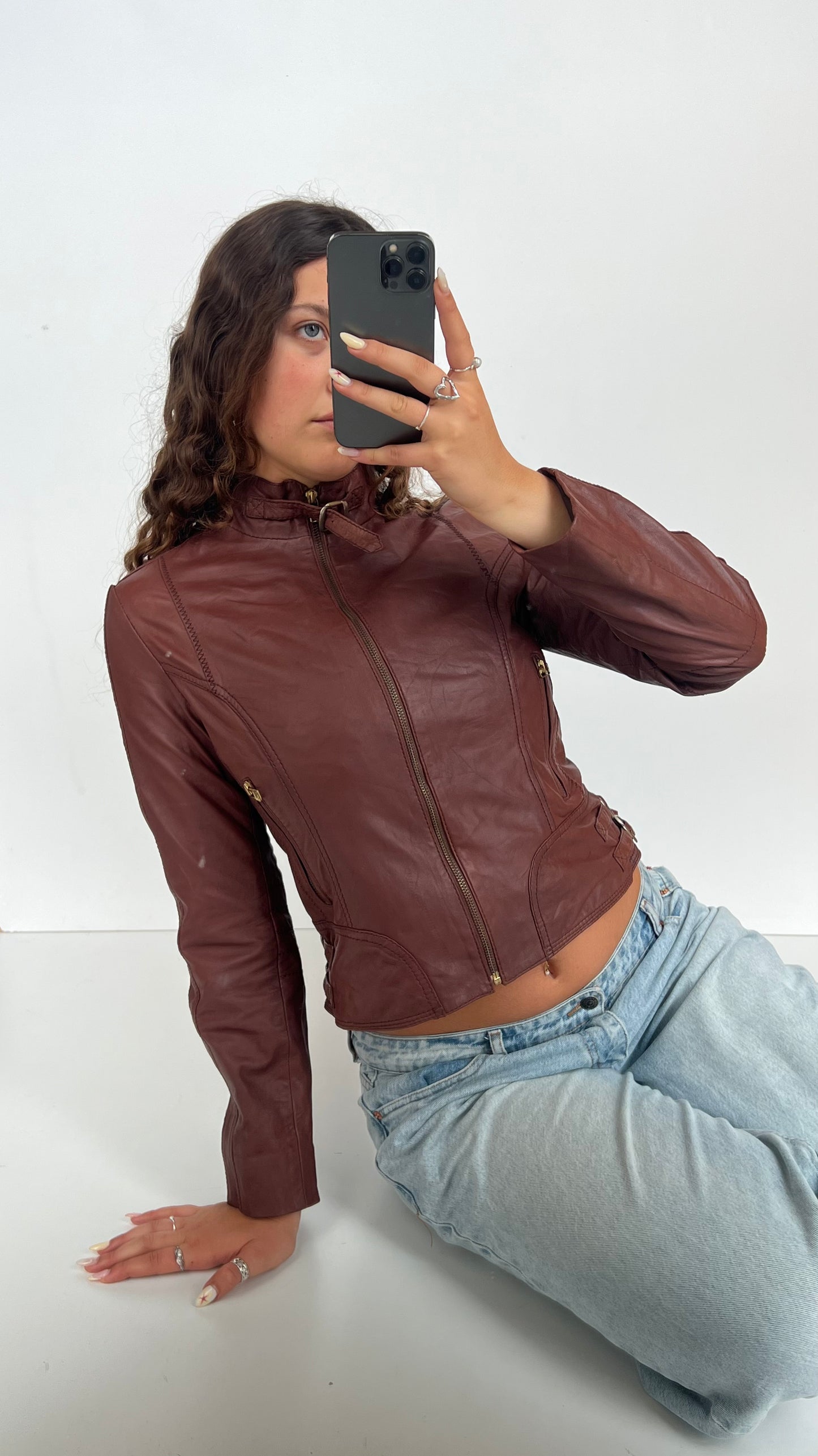 00s brown leather jacket- size M