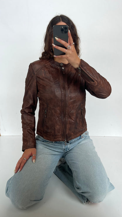 00s brown leather jacket- size M