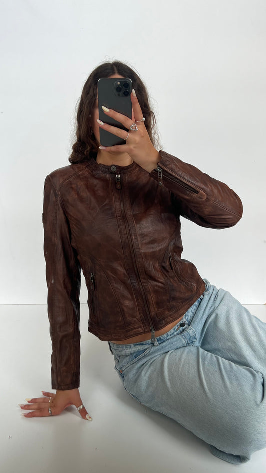 00s brown leather jacket- size M