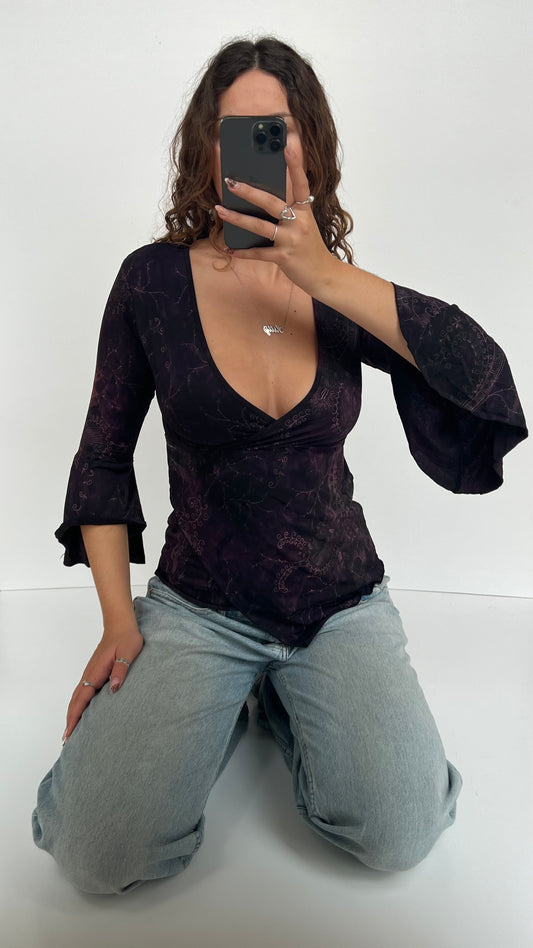 00s purple flared long sleeve top- size S