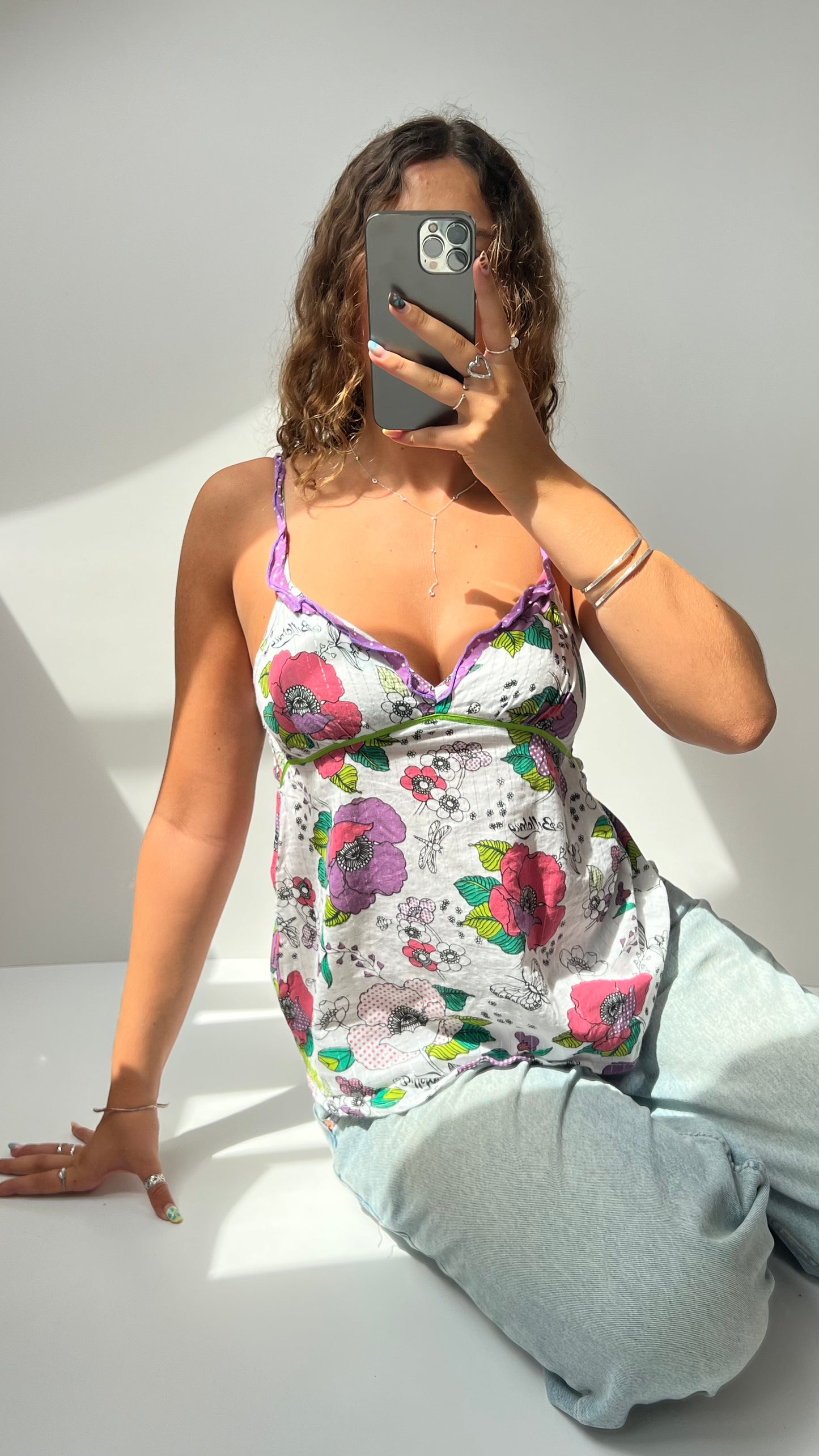 00s white floral babydoll top- size M