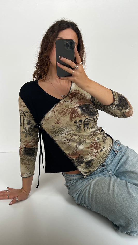00s black beige wrap top- size L