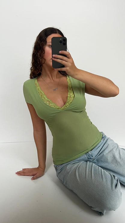 00s green mesh lace top- size M/L
