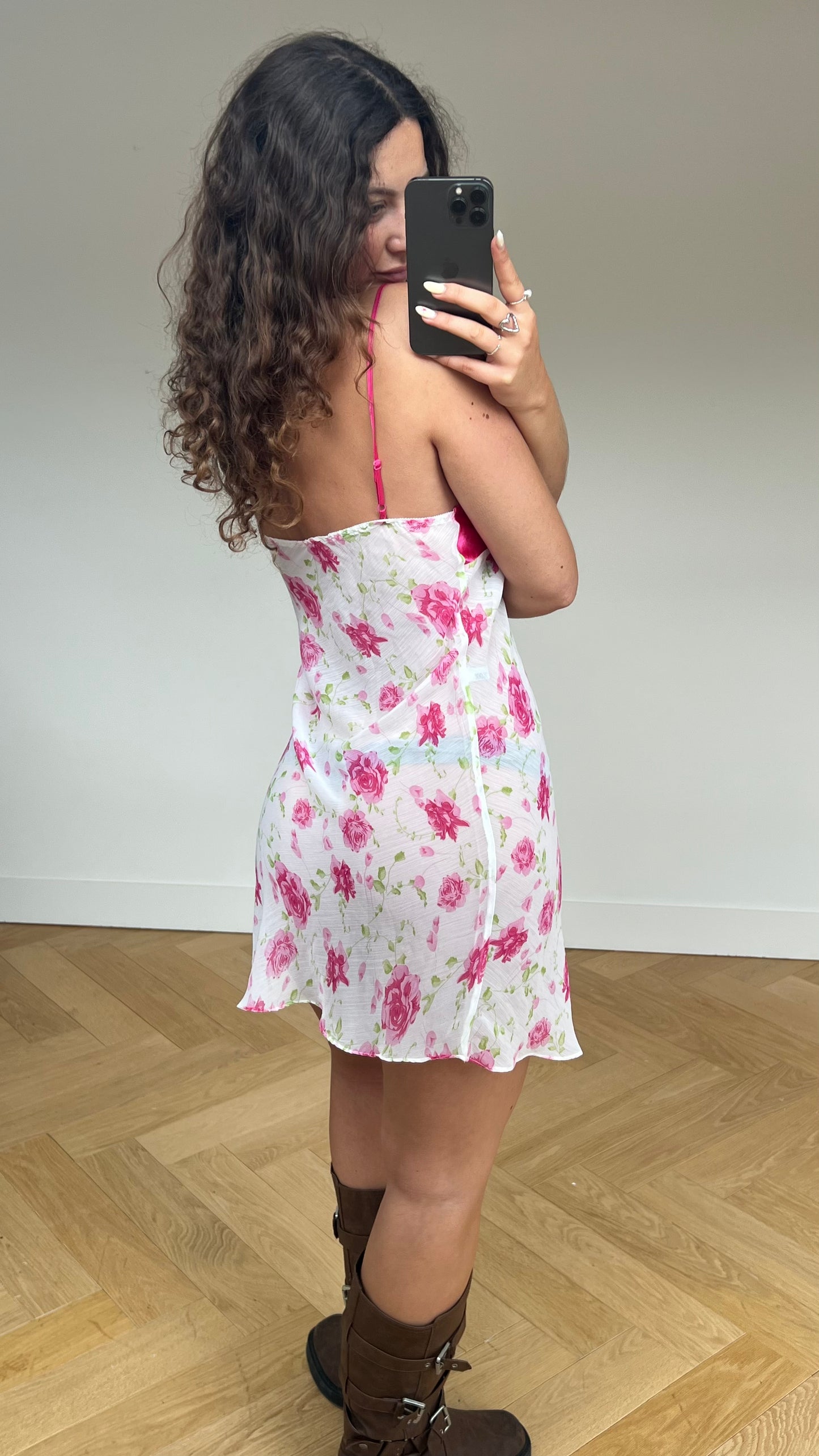 00s white pink floral mini dress- size M/L