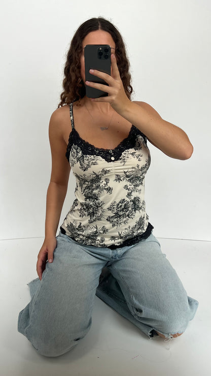 00s white black floral cami- size L