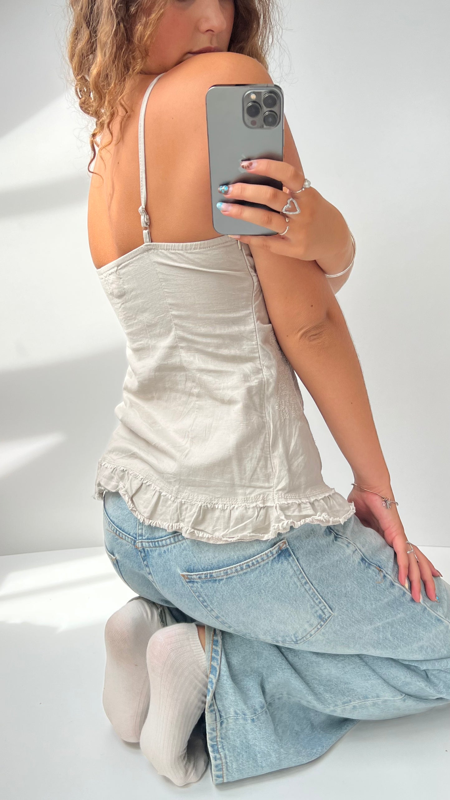 00s beige embroidered cami- size S