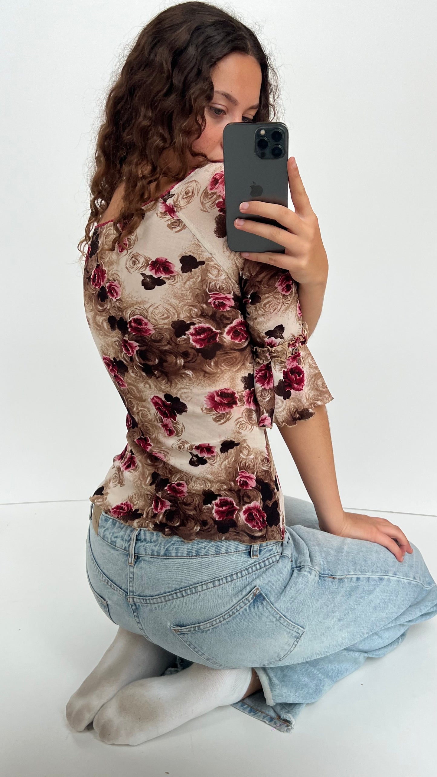 00s brown floral top- size M