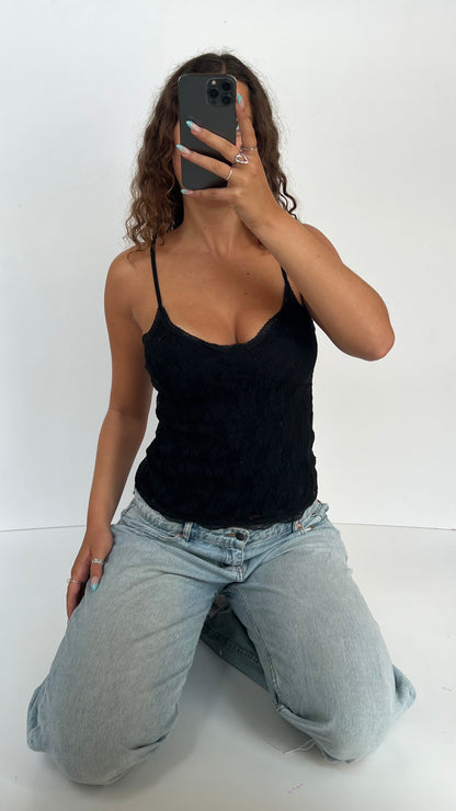00s black lace cami- size S
