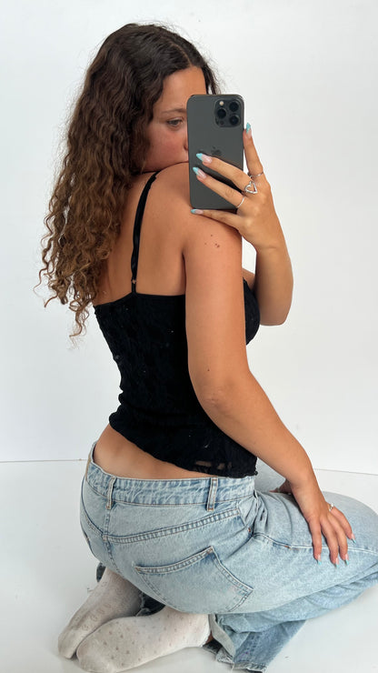 00s black lace cami- size S