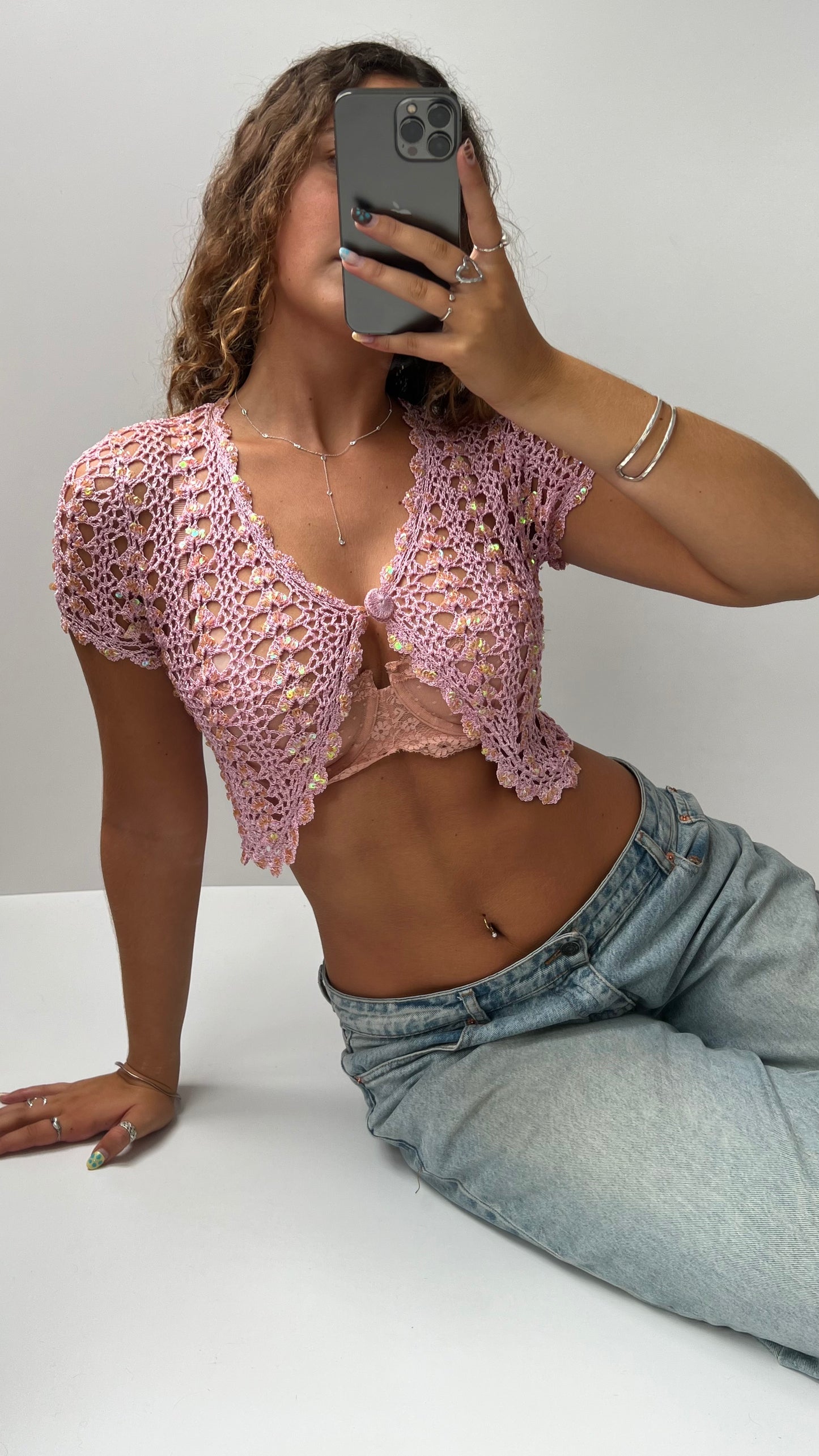 00s baby pink crochet shrug- size S