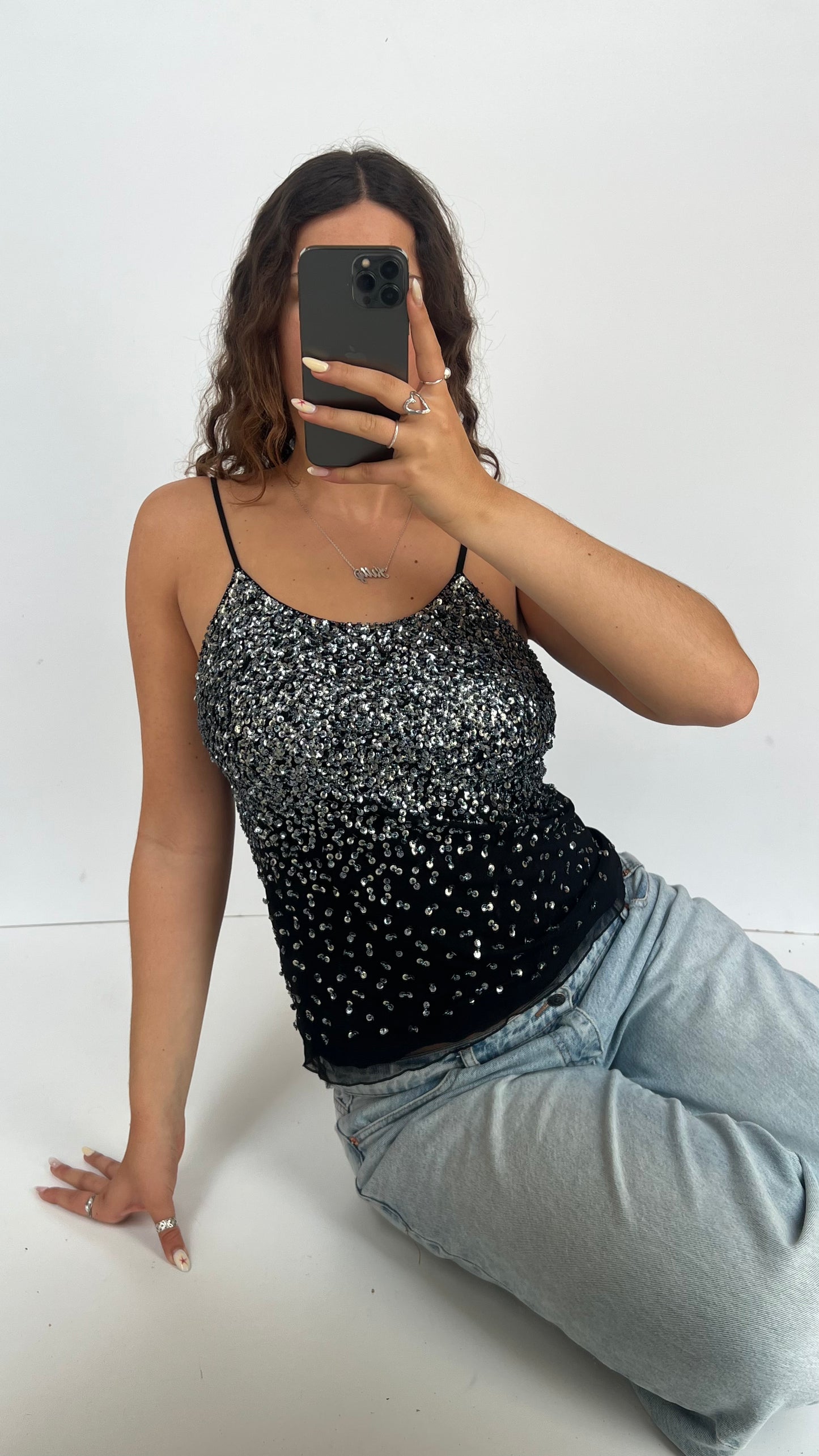 00s black sequin cami- size M