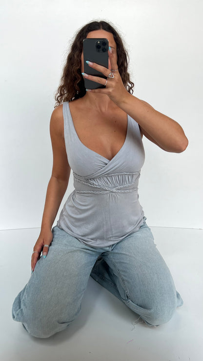 00s grey rope tank top- size S/M