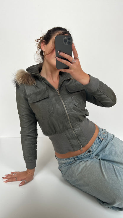 00s grey leather fur jacket- size S