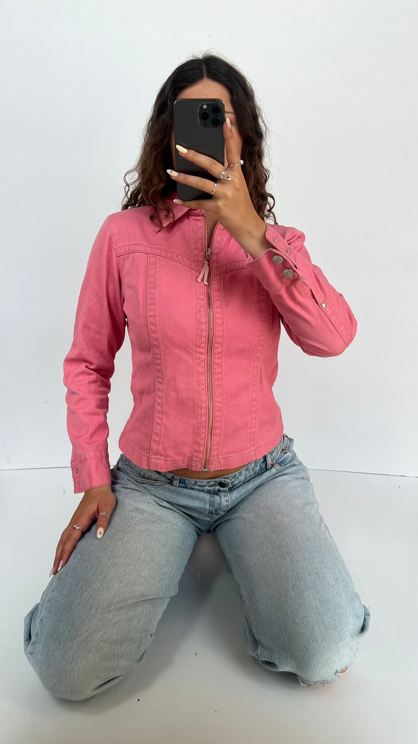 00s pink denim jacket- size M