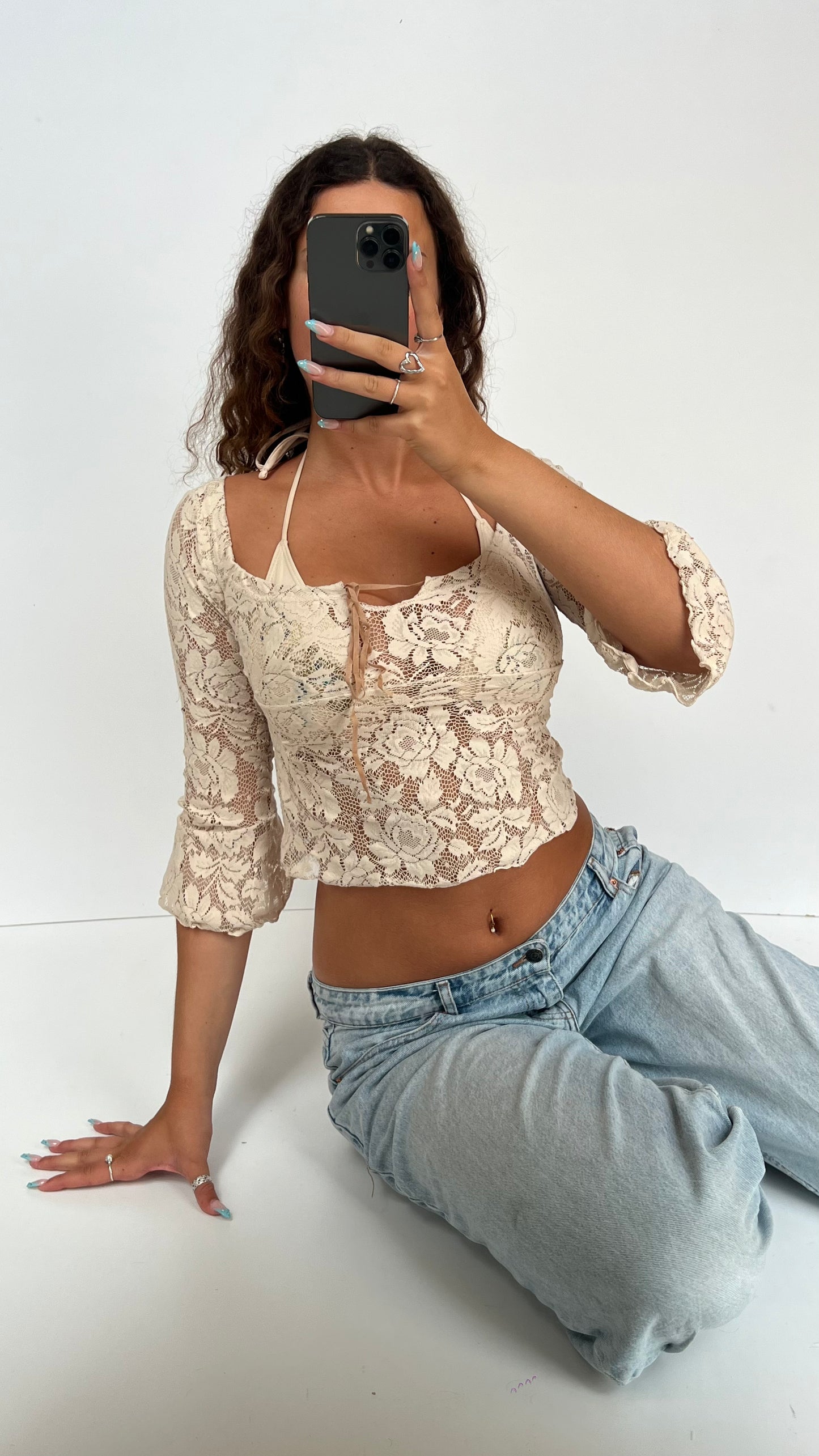 00s cream lace top- size S