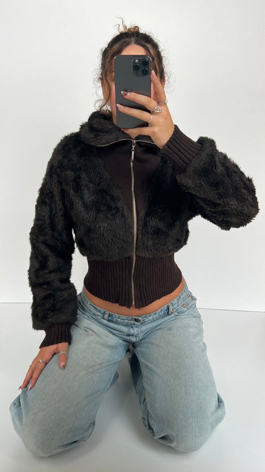 00s brown faux fur jacket- size M/L