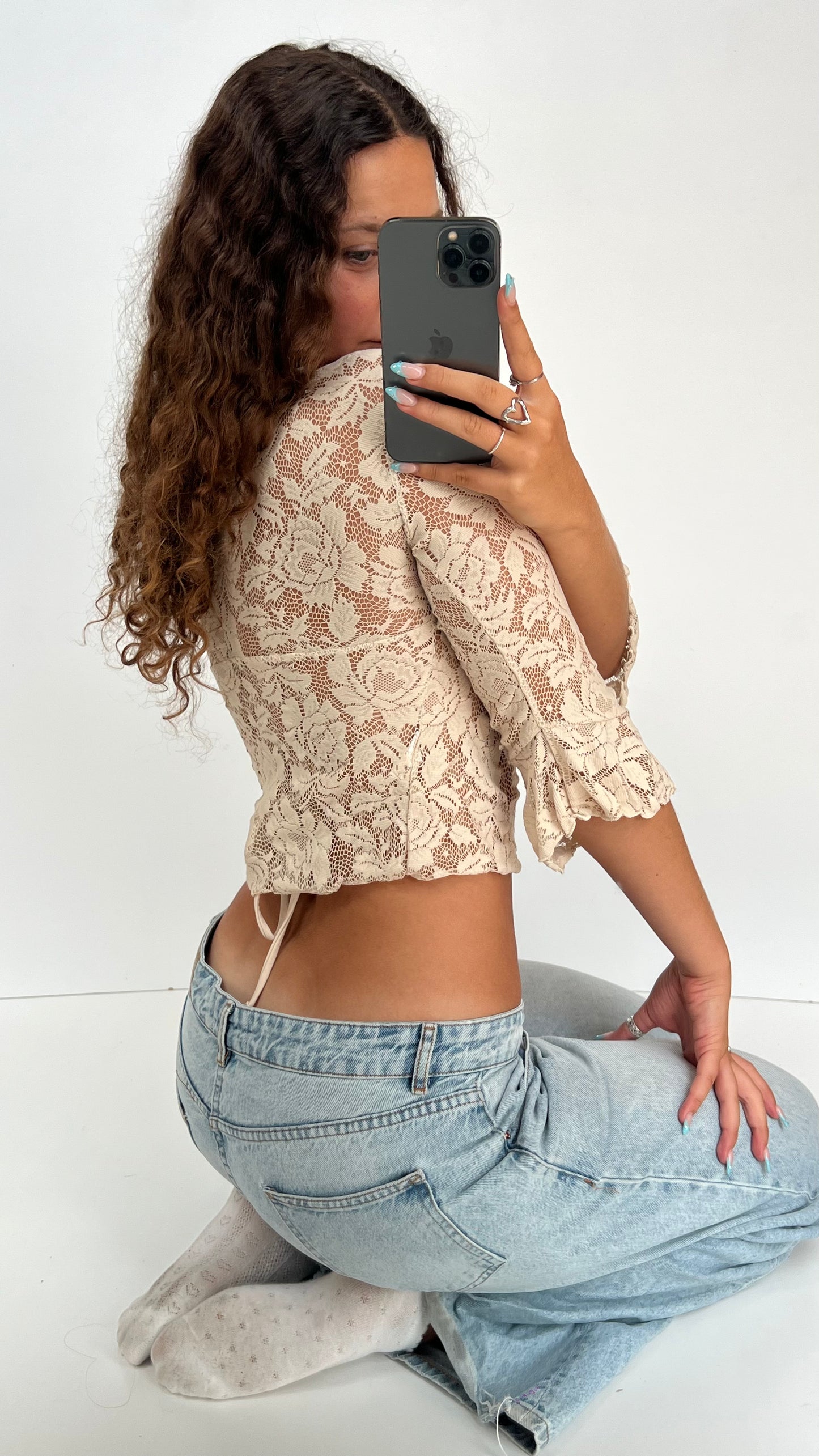 00s cream lace top- size S