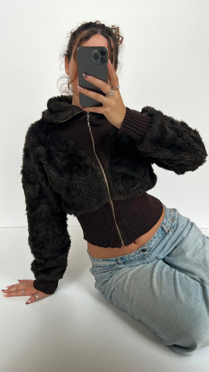 00s brown faux fur jacket- size M/L