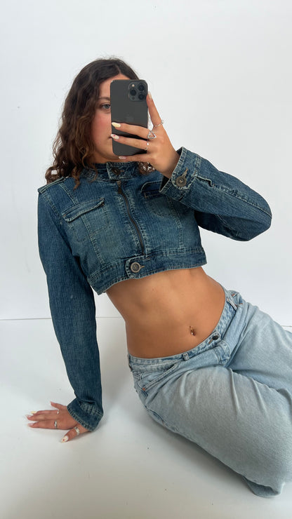 00s cropped denim jacket- size M/L