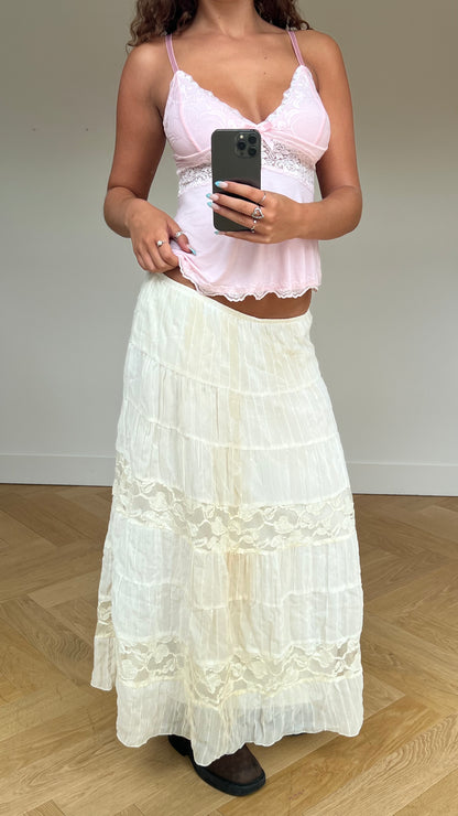 00s cream lace maxi skirt- size L