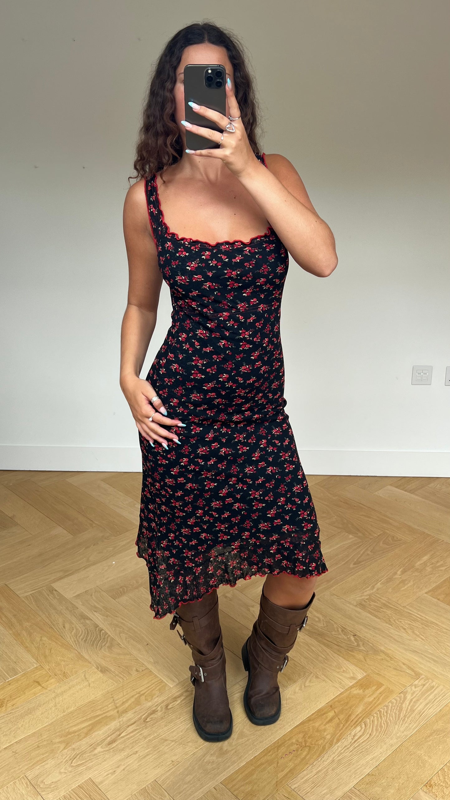 00s red floral midi dress- size M