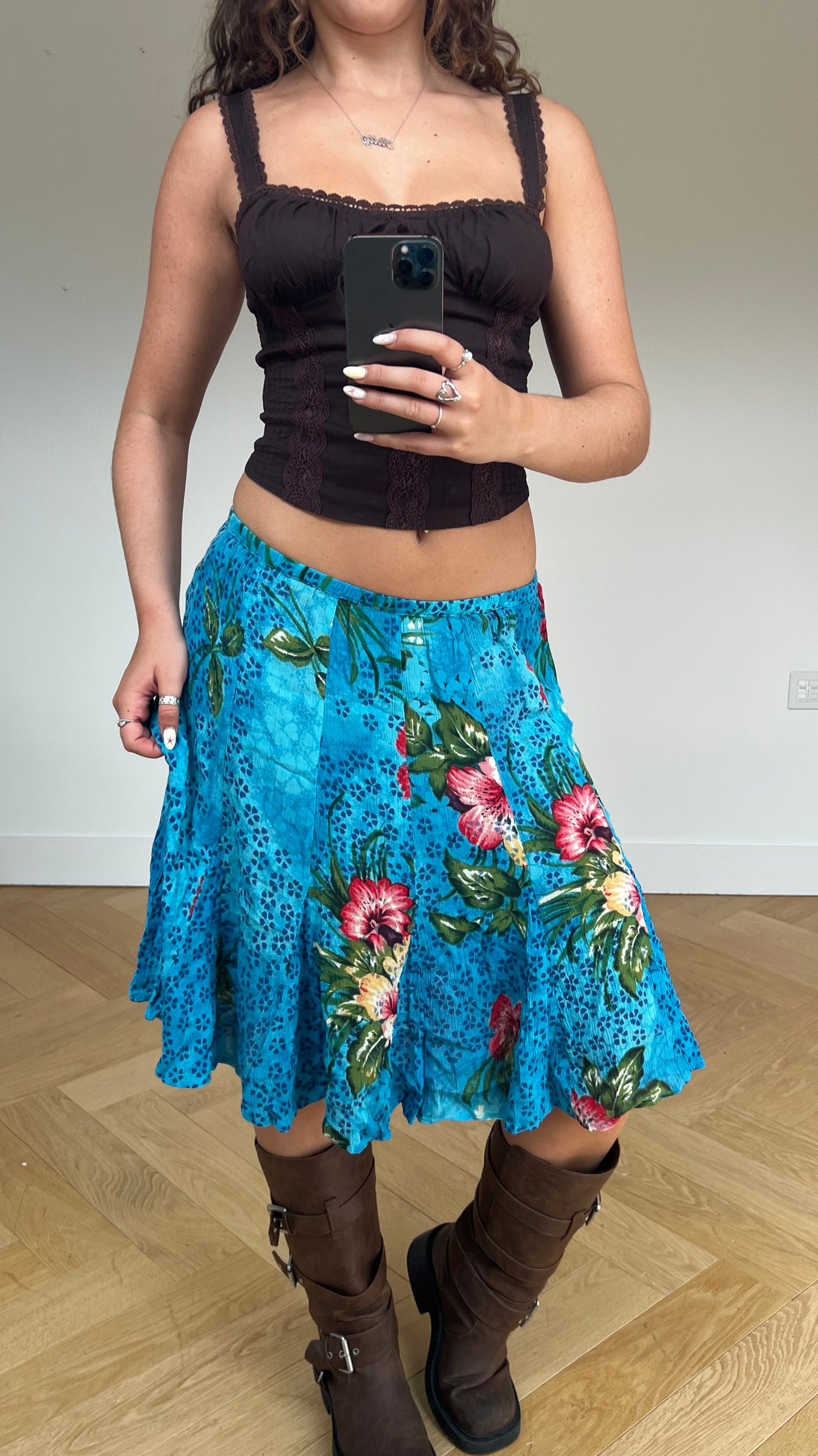 00s blue floral midi skirt- size S