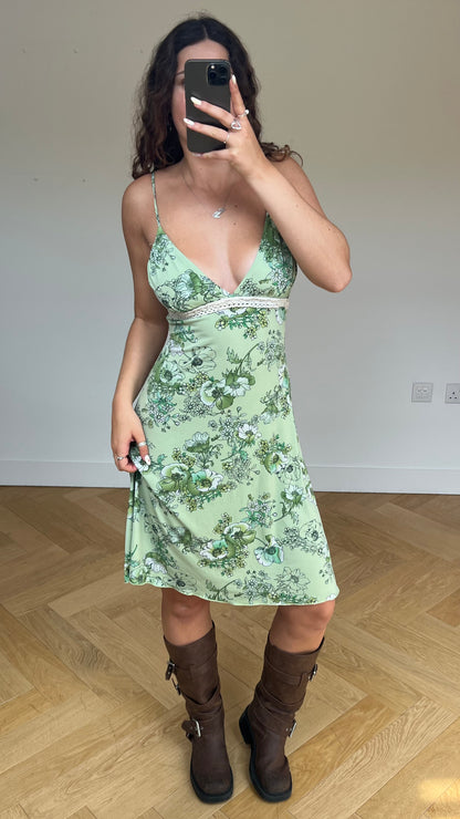 00s green floral midi dress- size M