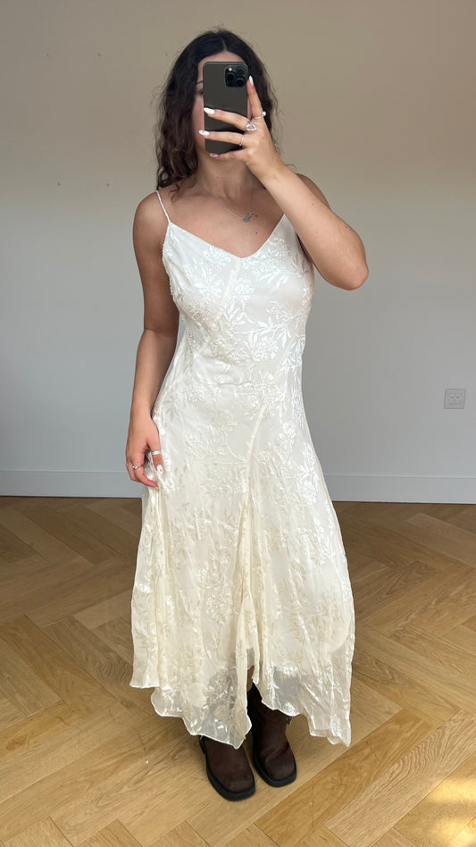 00s white beaded maxi dress- size L