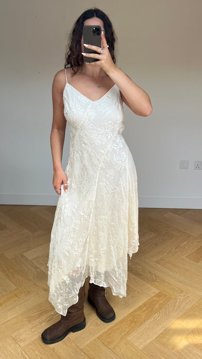 00s white beaded maxi dress- size L